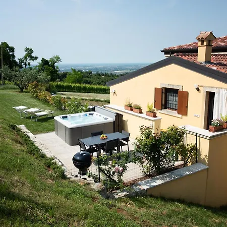 Apartmán Corte Busola Jacuzzi Riscaldata Uso Esclusivo Ad Un Passo Da Verona