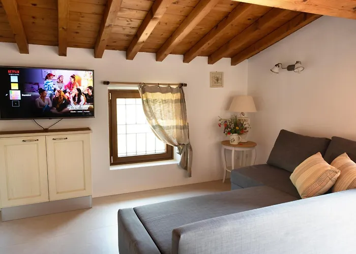 アパート Corte Busola Jacuzzi Riscaldata Uso Esclusivo Ad Un Passo Da